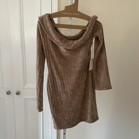 NWT Marjorelle Shea Chenille Mini Dress Small - Picture 3 of 7